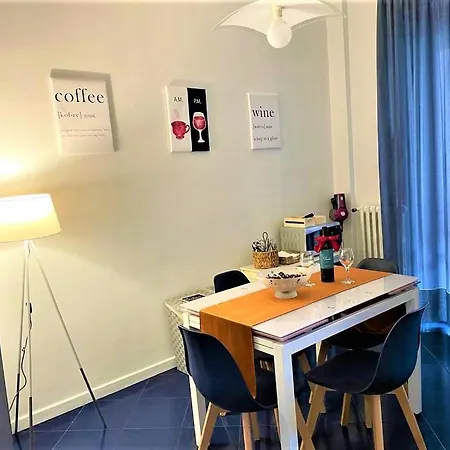 A Casa Di Jole - City Center * 바리